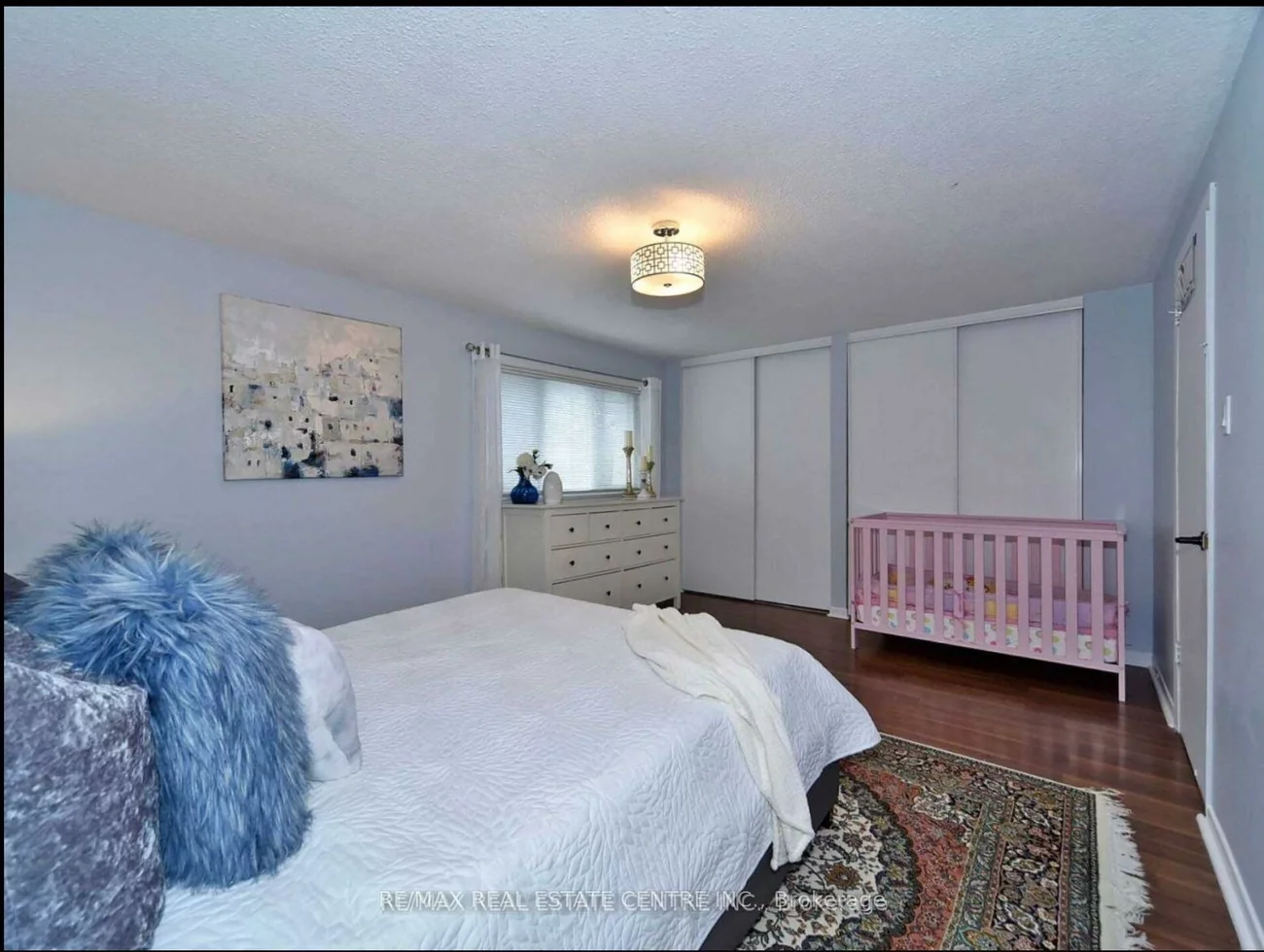 39, Mary St, City Centre, Barrie