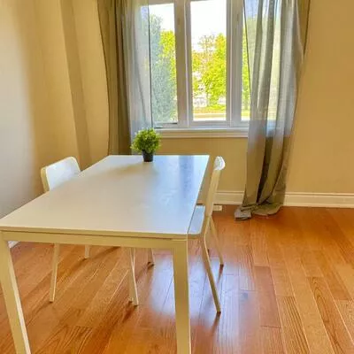 43, Madelaine, Painswick South, Barrie