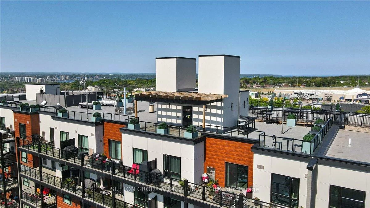 302, Essa, 400 West, Barrie