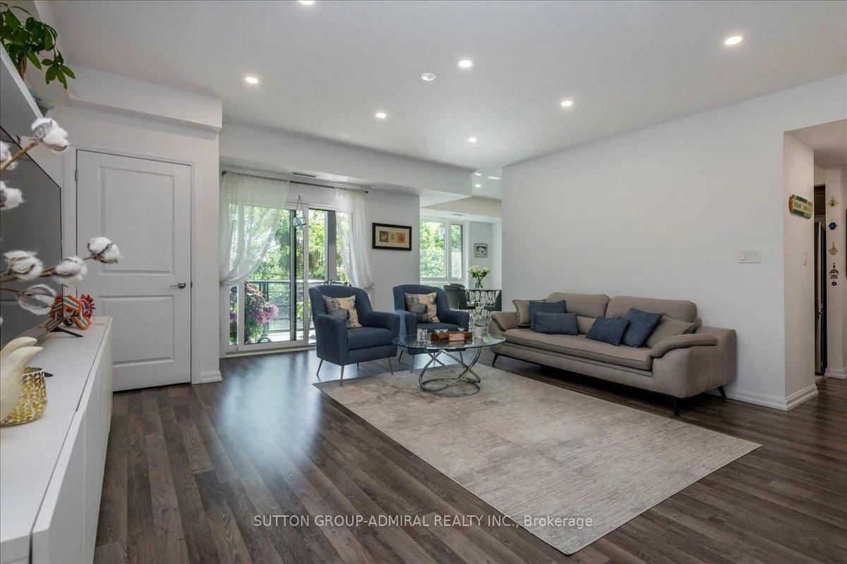 302, Essa, 400 West, Barrie
