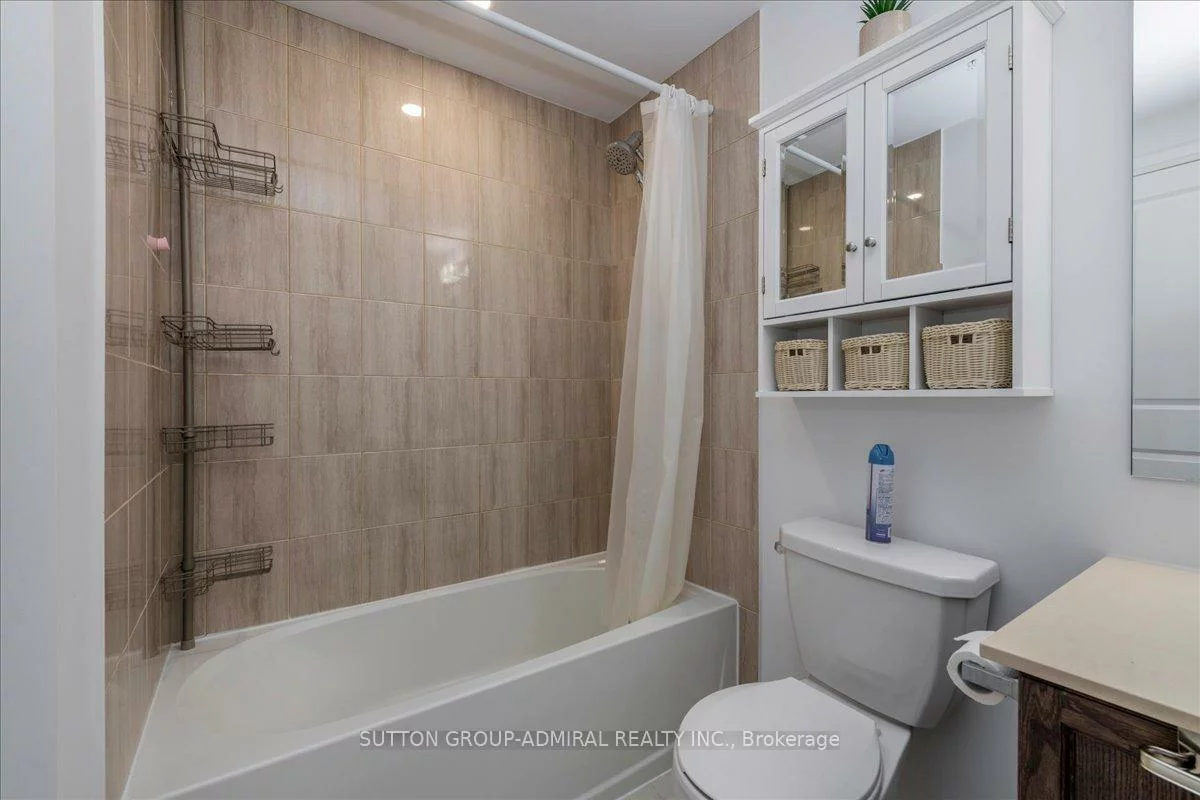 302, Essa, 400 West, Barrie