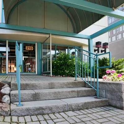 215, Dunlop, Lakeshore, Barrie