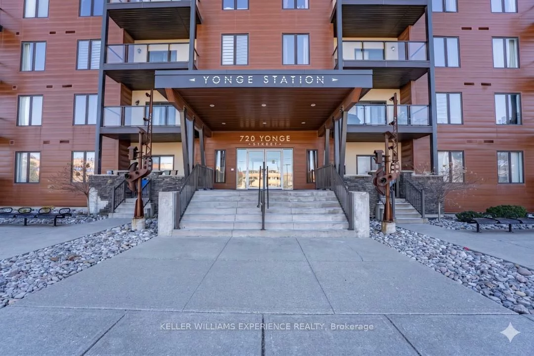 720, Yonge, Painswick South, Barrie