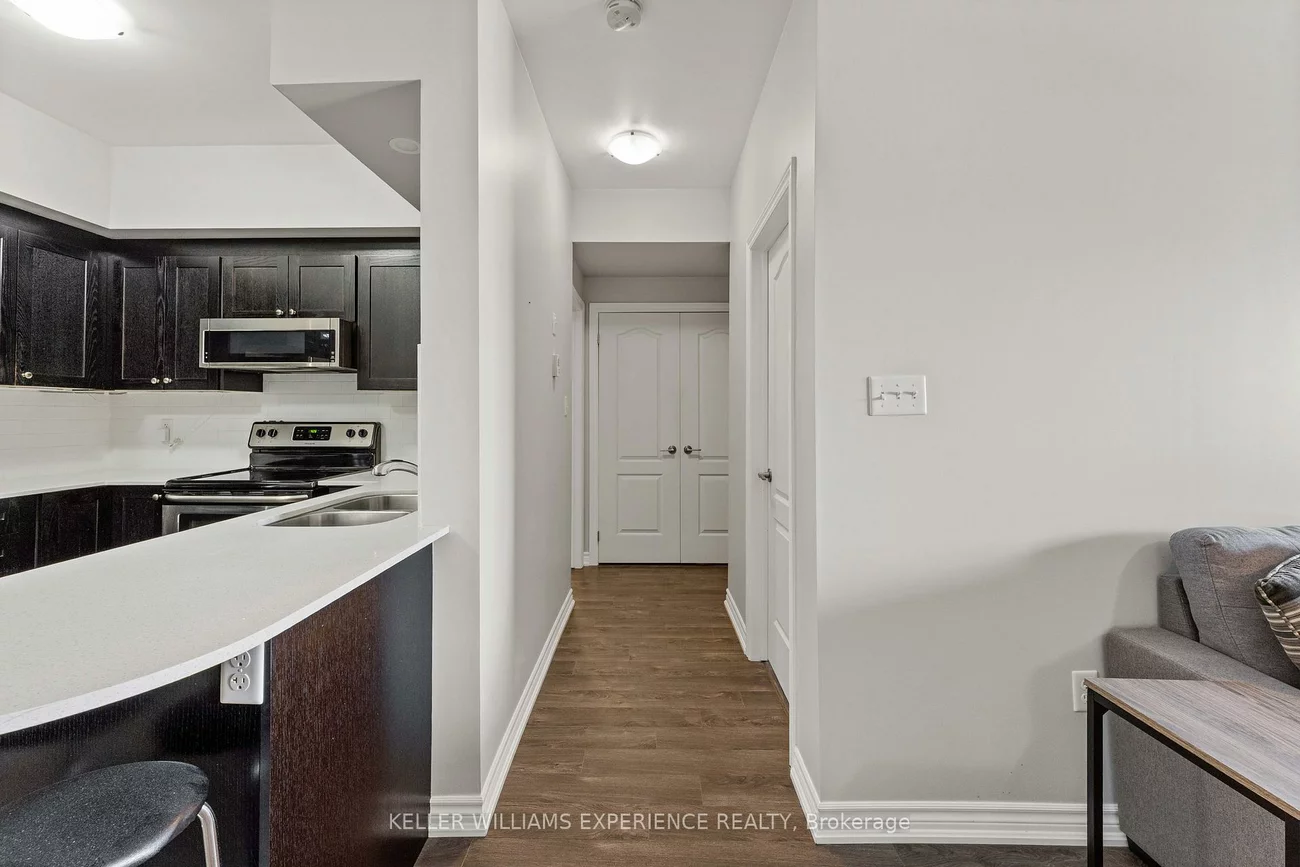 720, Yonge, Painswick South, Barrie