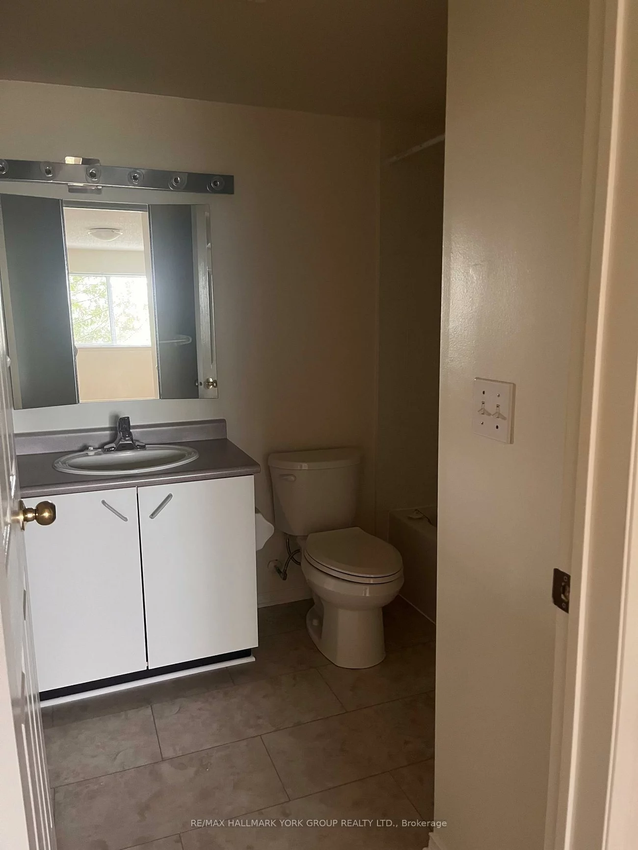 143, Edgehill, Letitia Heights, Barrie