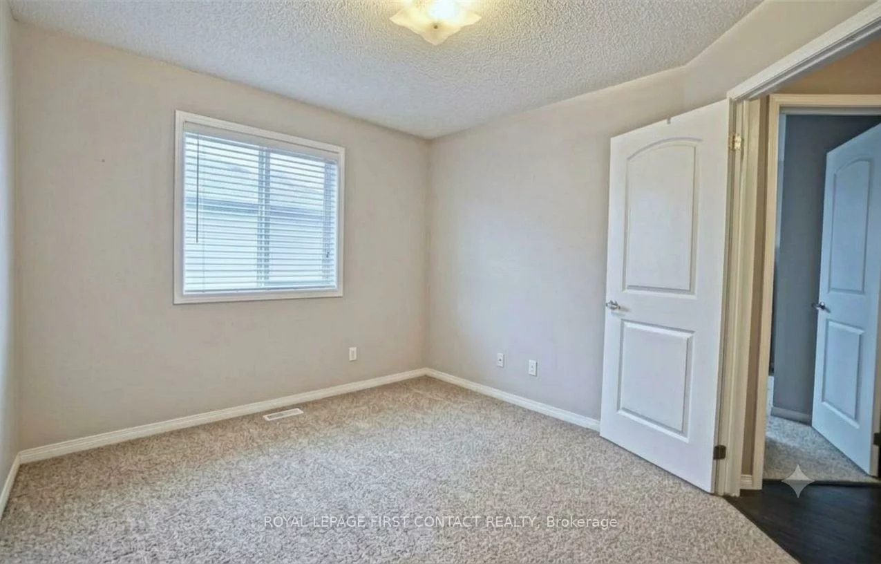 17, Cheltenham, Georgian Drive, Barrie
