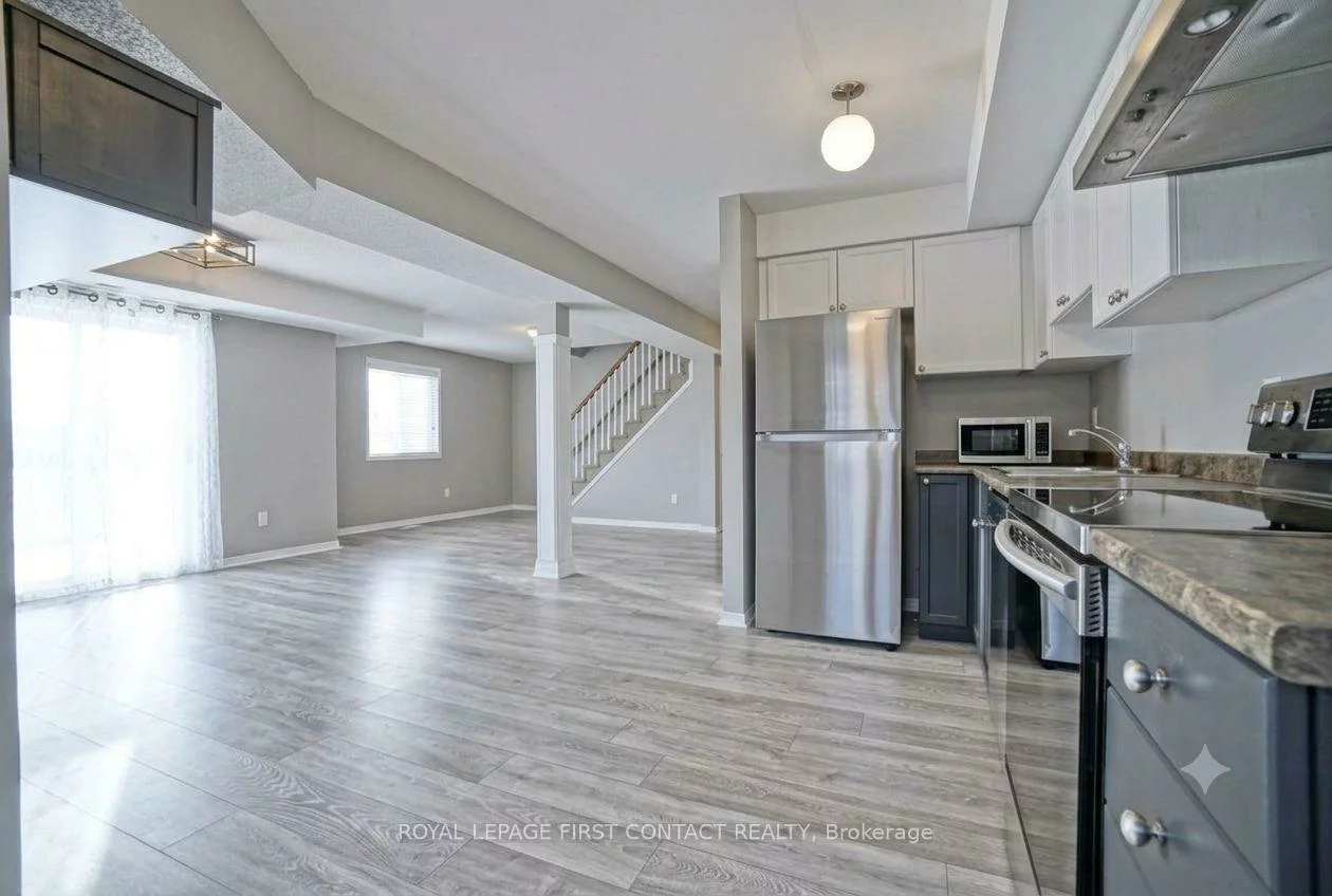 17, Cheltenham, Georgian Drive, Barrie