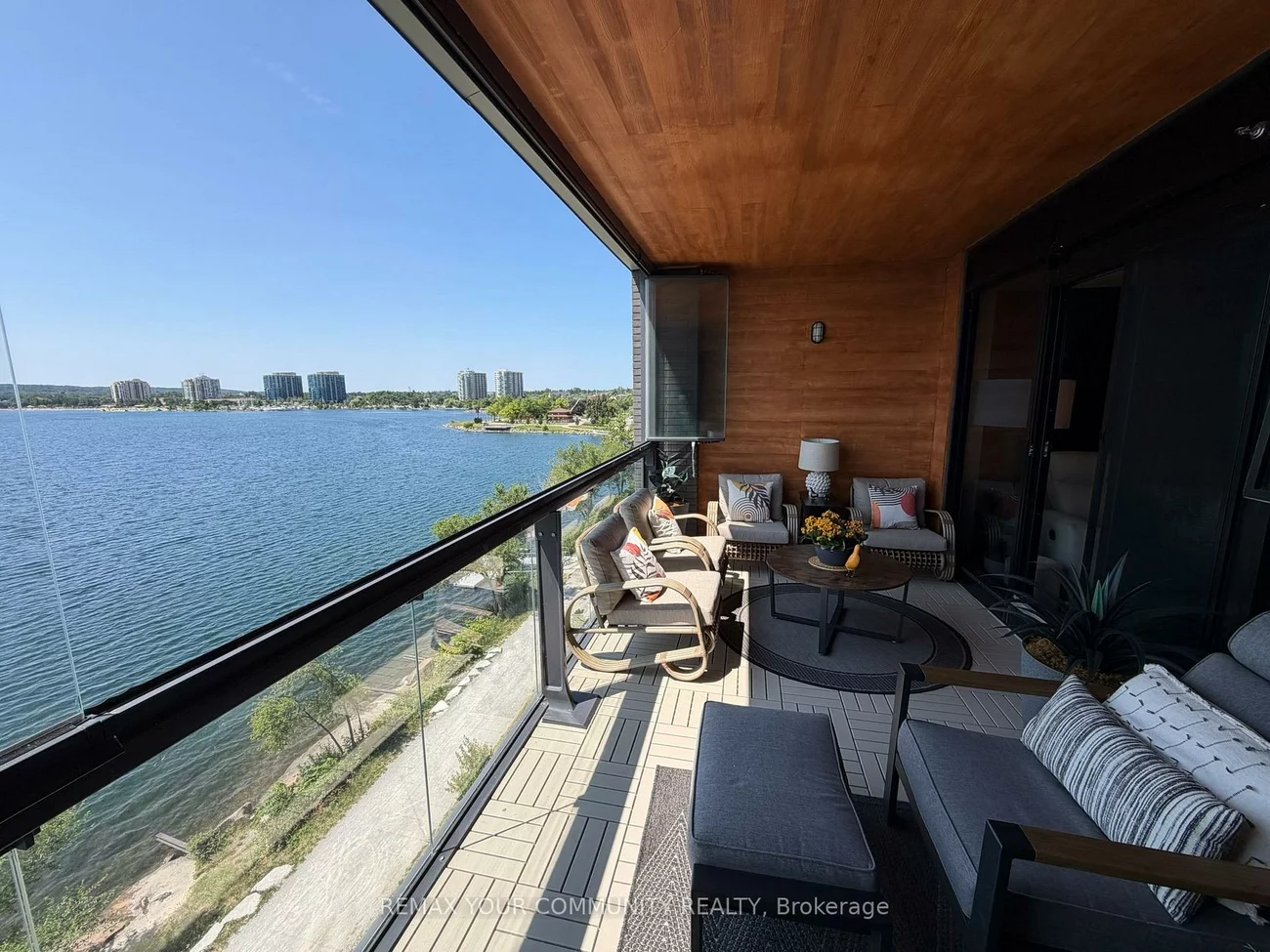 185, Dunlop, Lakeshore, Barrie
