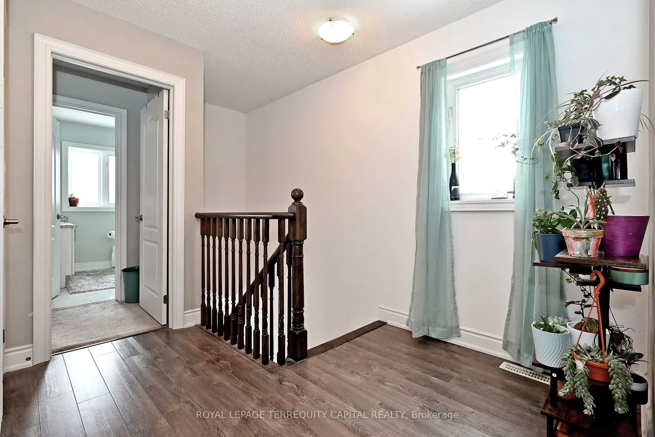 31, Madelaine, Painswick South, Barrie