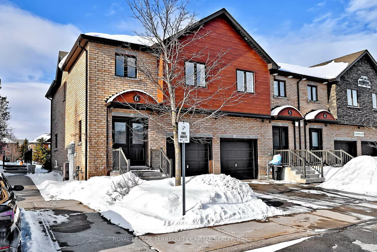 31, Madelaine, Painswick South, Barrie