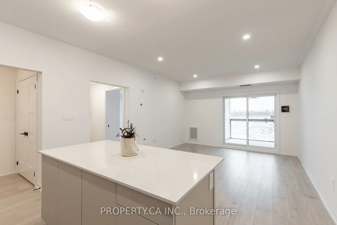 15, Kneeshaw, Rural Barrie Southeast, Barrie