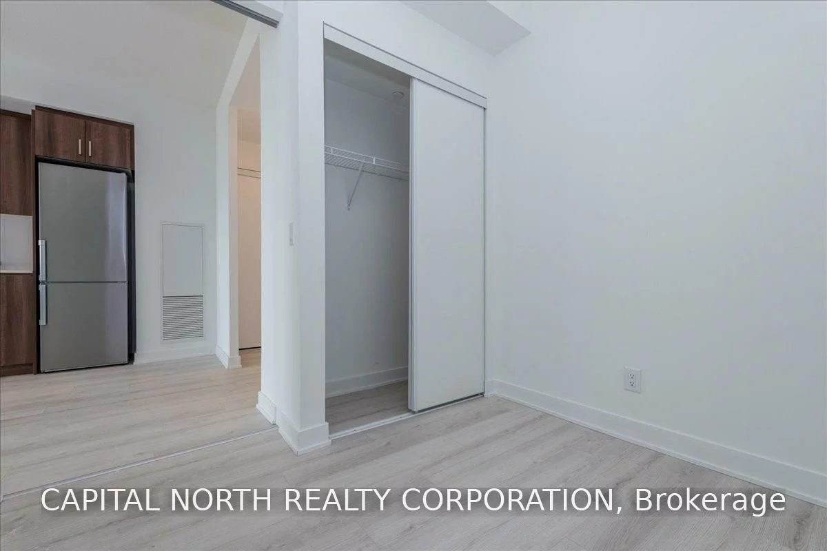681, Yonge, Painswick South, Barrie
