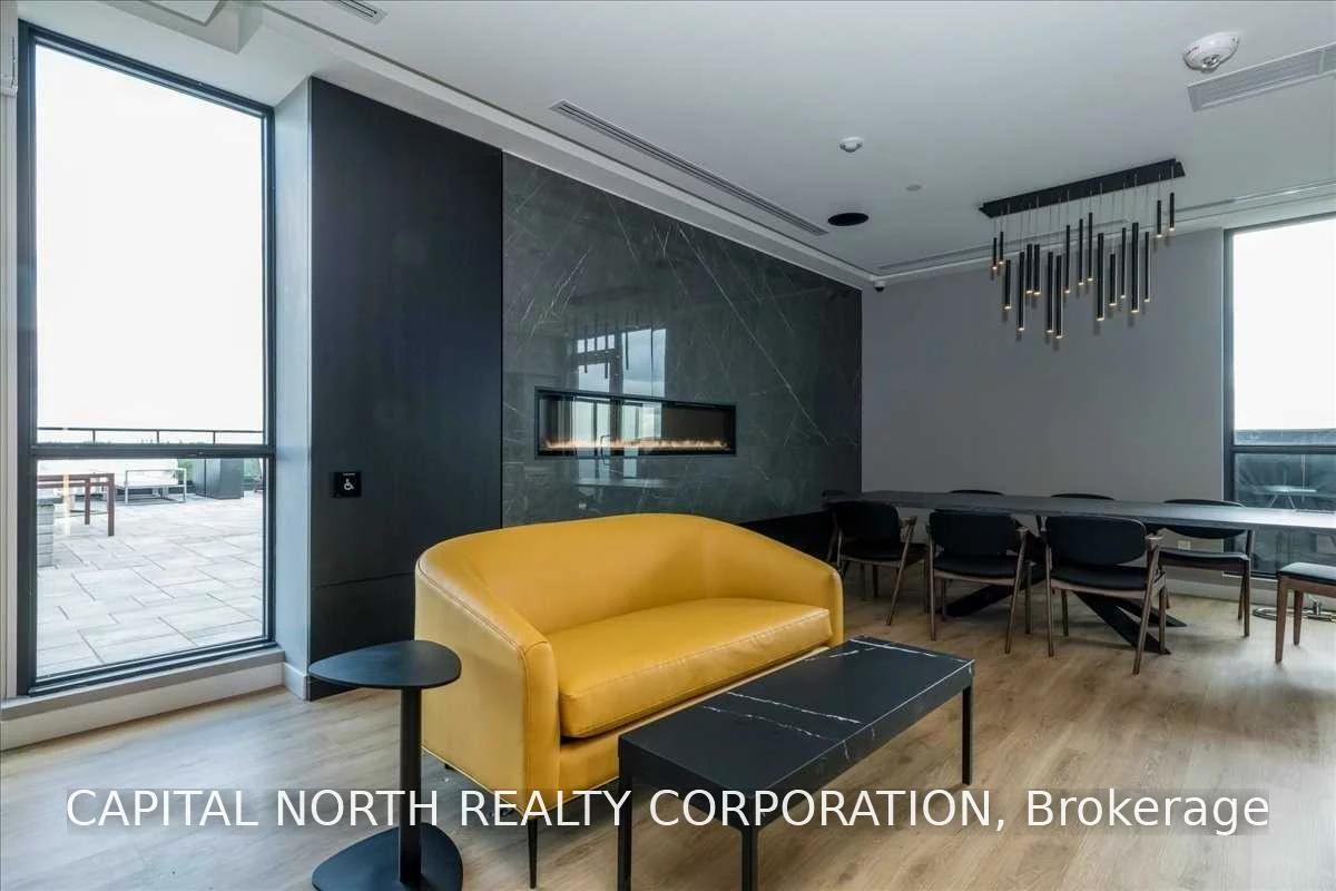 681, Yonge, Painswick South, Barrie