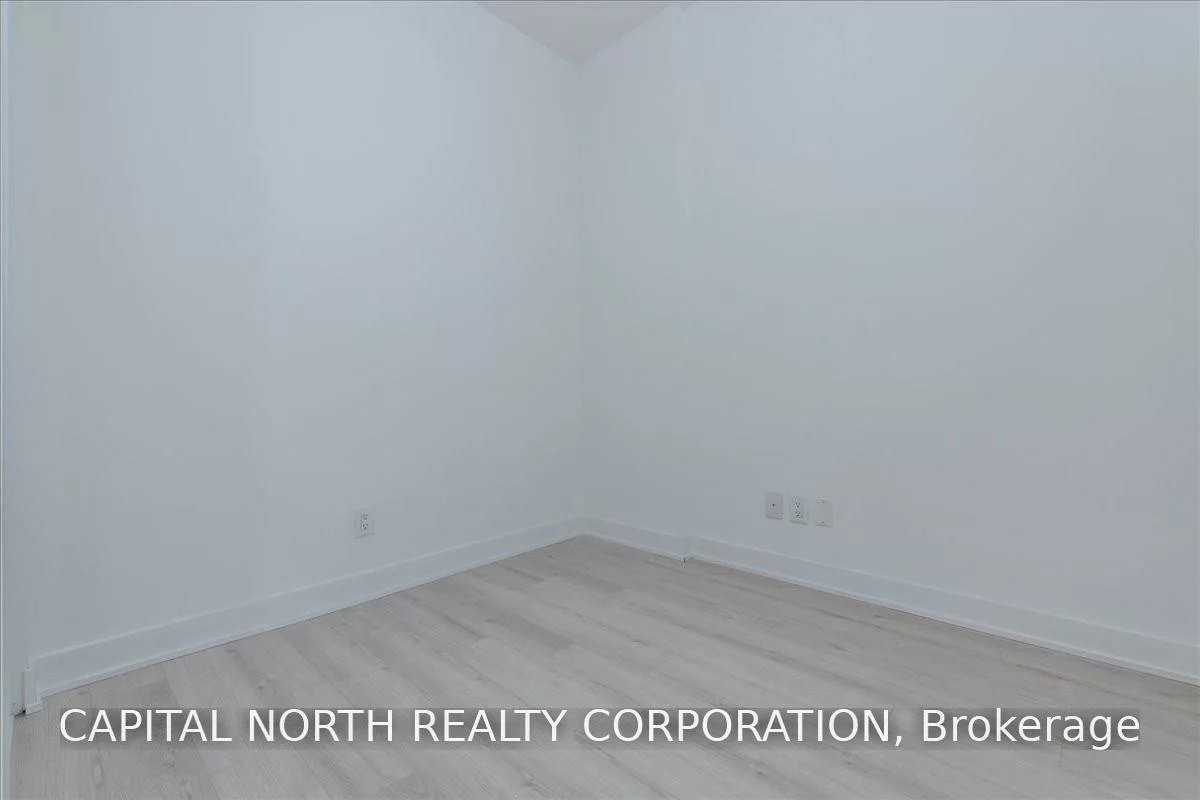 681, Yonge, Painswick South, Barrie