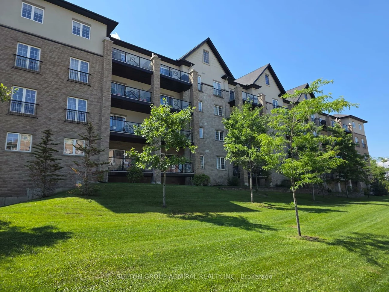 40, Ferndale, Ardagh, Barrie