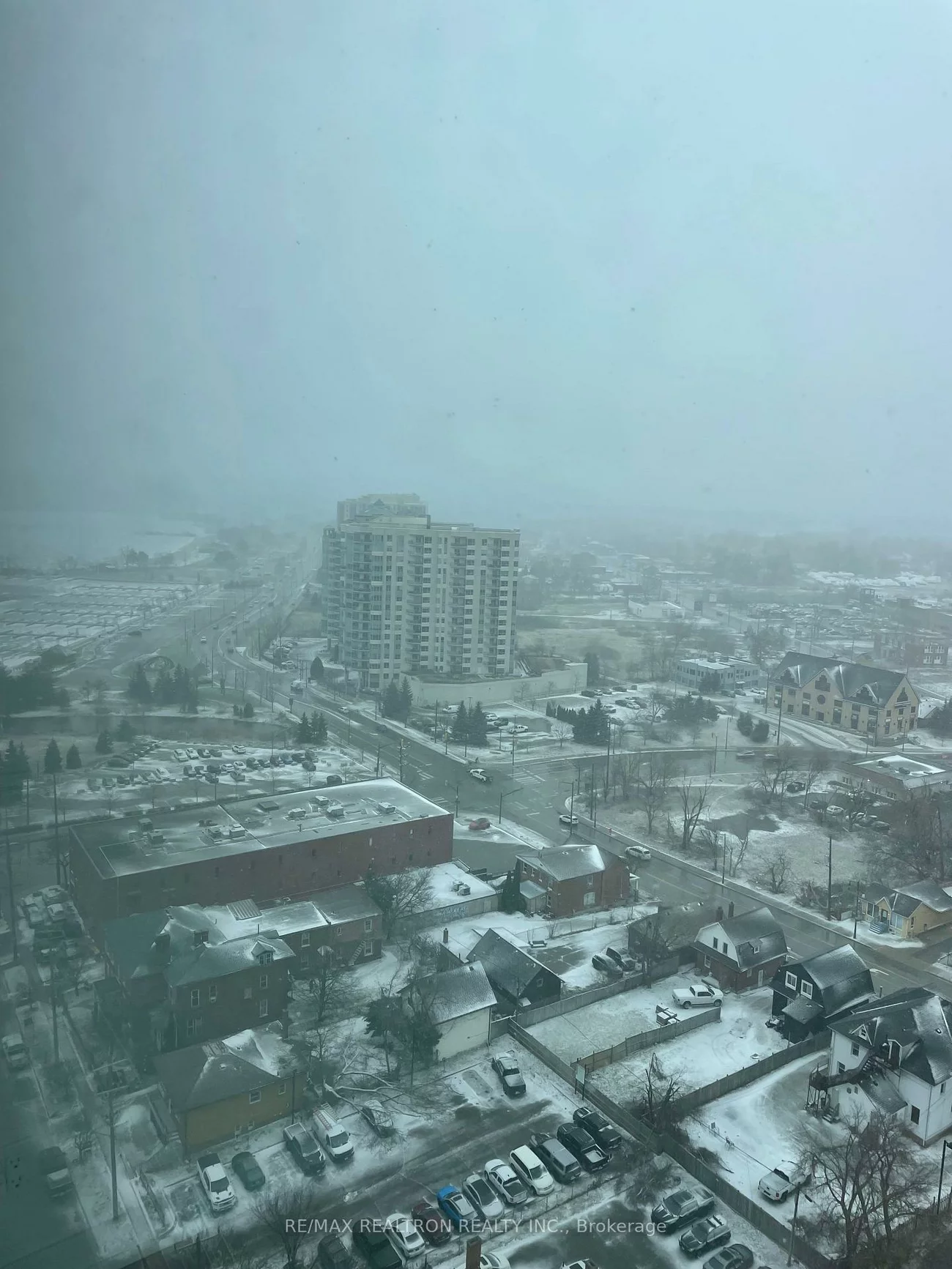 39, Mary, City Centre, Barrie