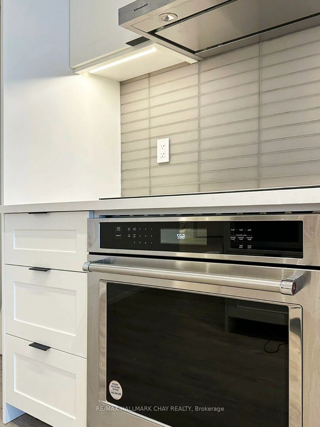 185, Dunlop, Lakeshore, Barrie
