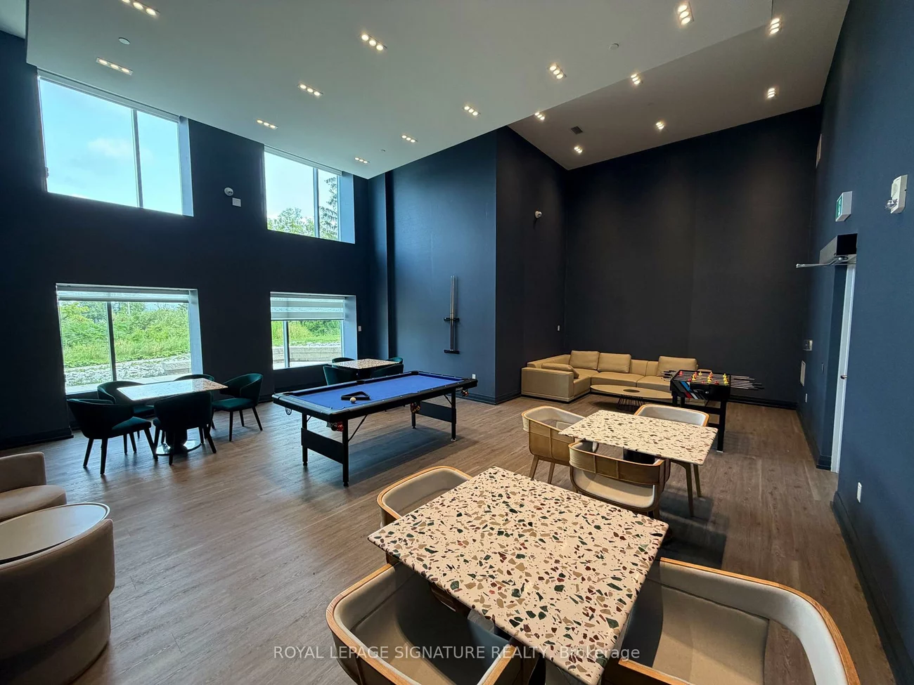 56, Lakeside, Little Lake, Barrie