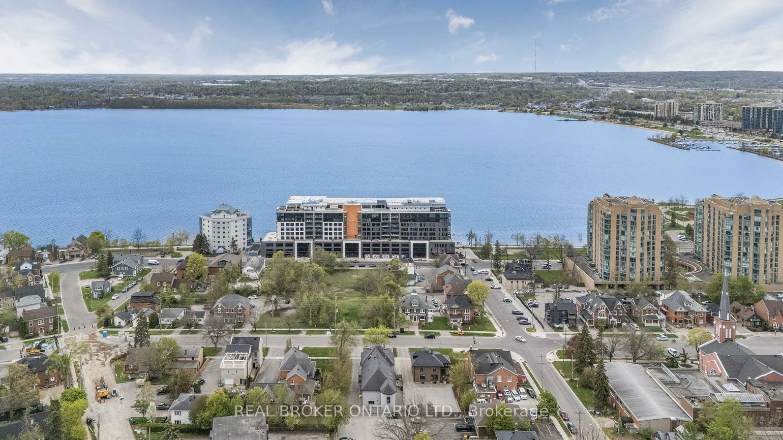 185, Dunlop, Lakeshore, Barrie