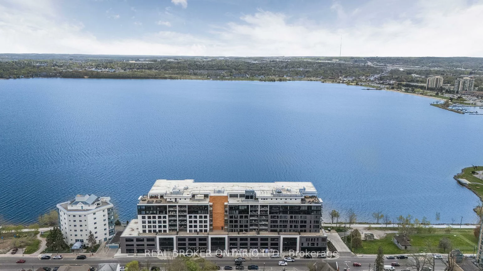 185, Dunlop, Lakeshore, Barrie