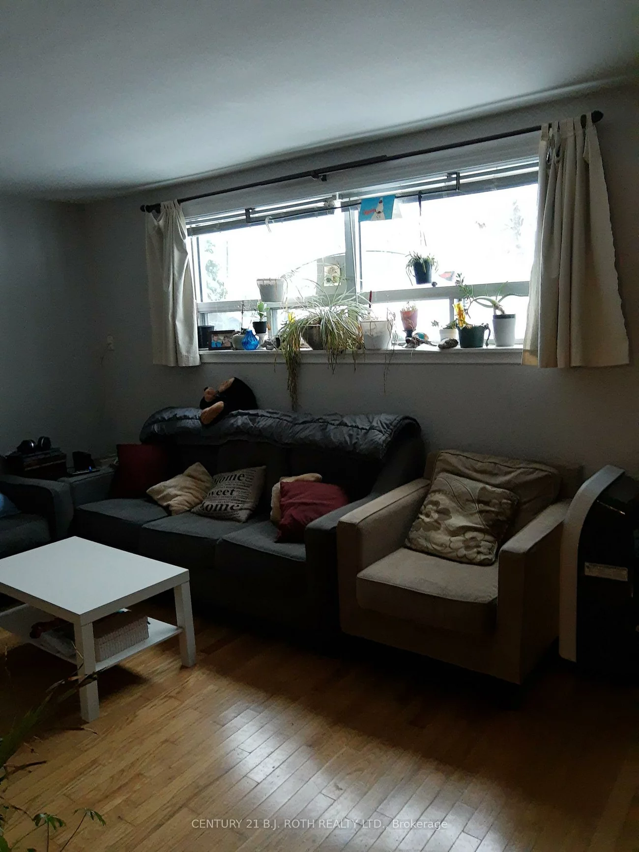 13, Queen, Codrington, Barrie