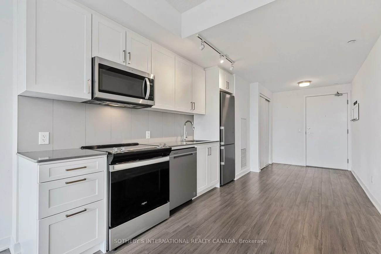 681, Yonge, Painswick South, Barrie