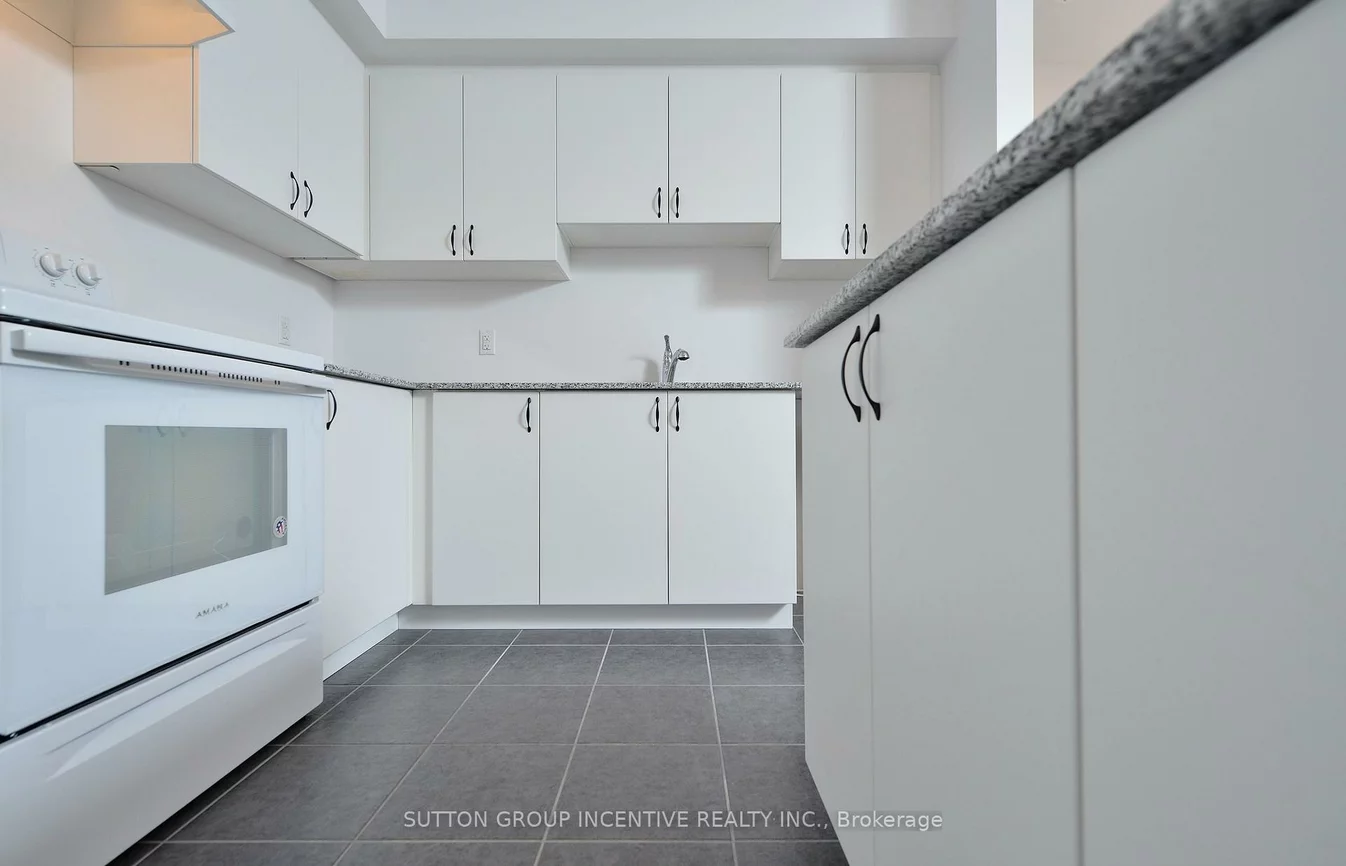 306, Essa, 400 West, Barrie