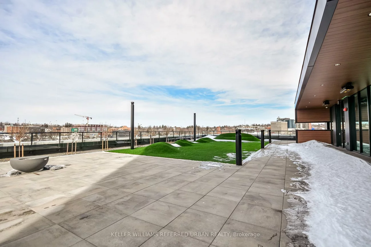 39, Mary, City Centre, Barrie