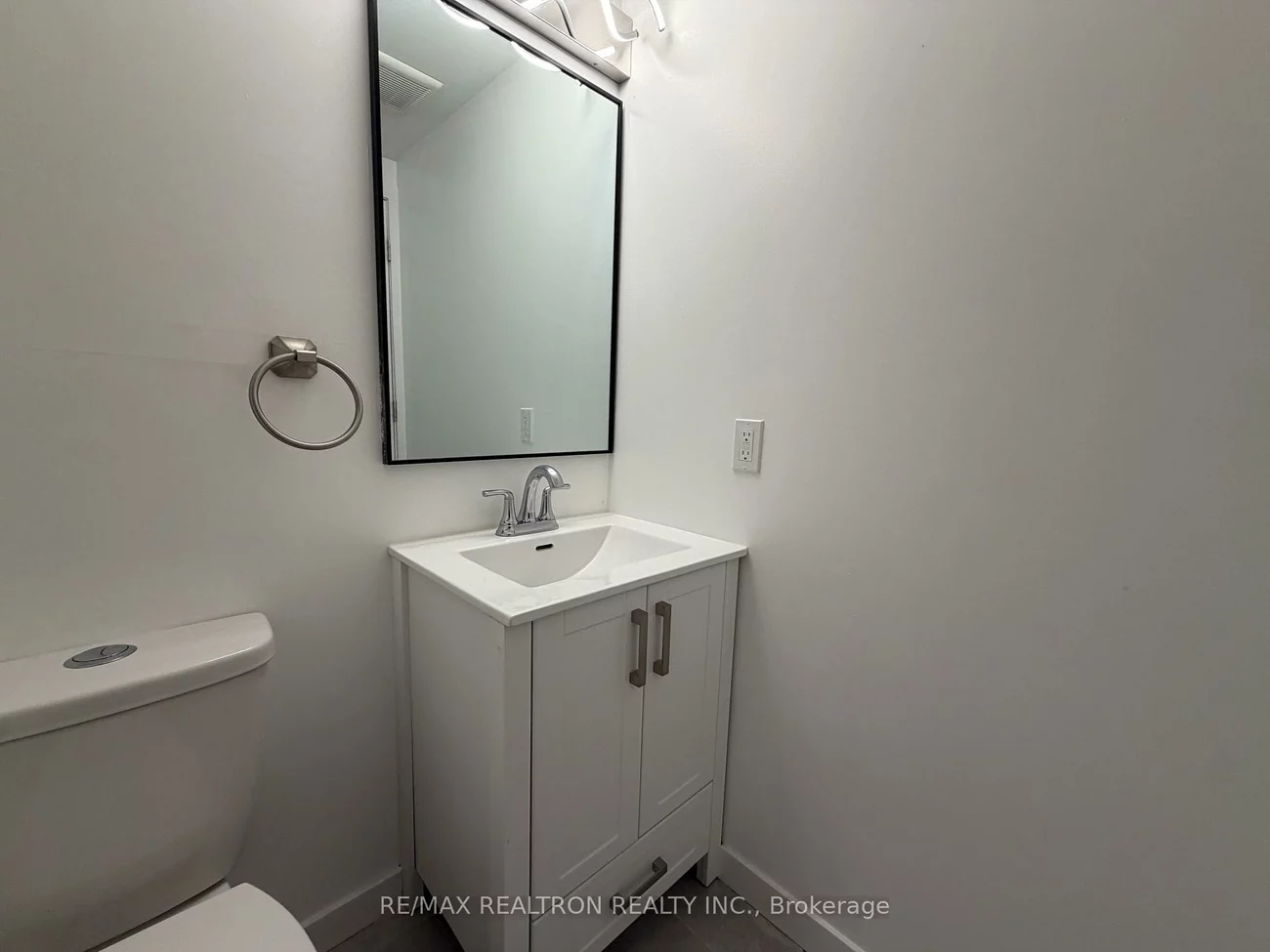 126, Bell Farm, Alliance, Barrie