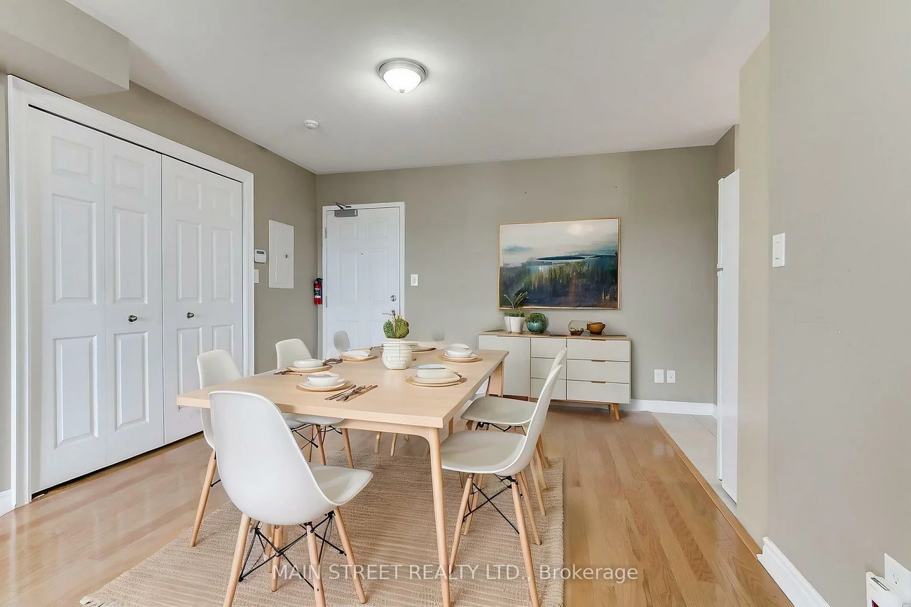 500, Mapleview, Holly, Barrie