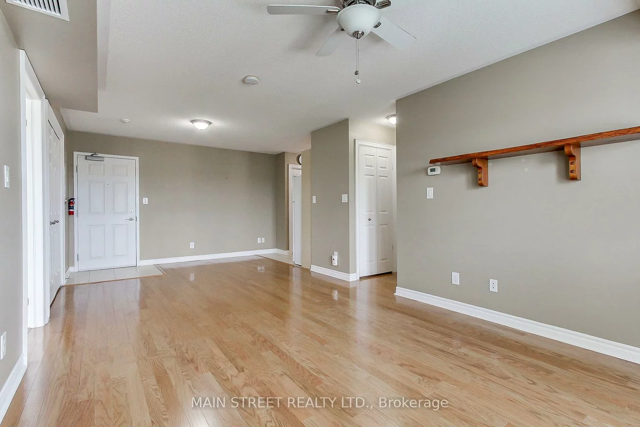500, Mapleview, Holly, Barrie