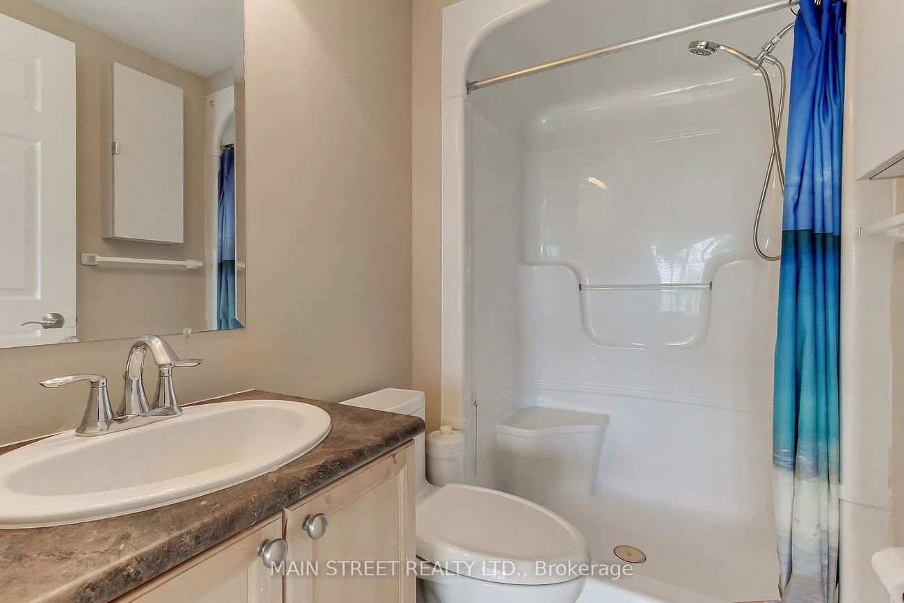 500, Mapleview, Holly, Barrie