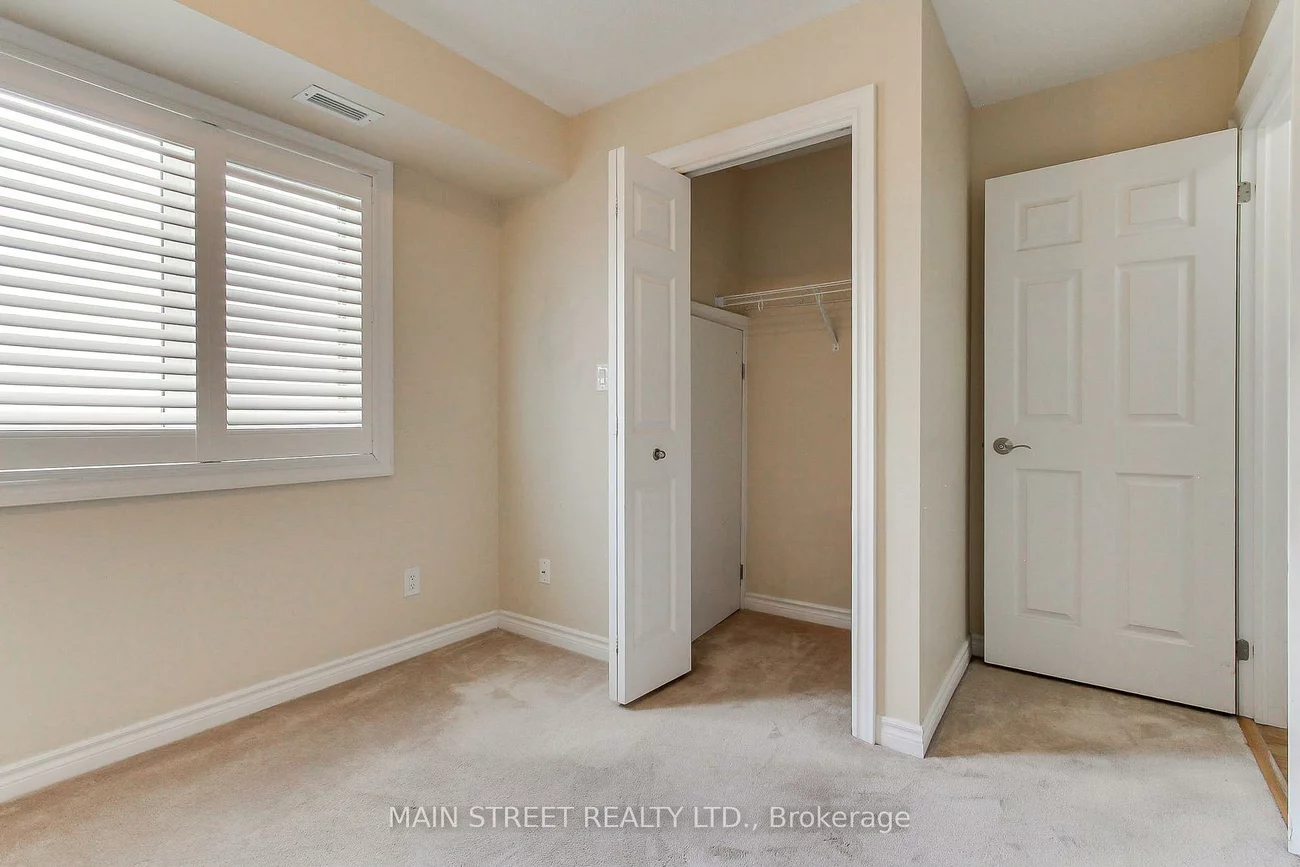 500, Mapleview, Holly, Barrie