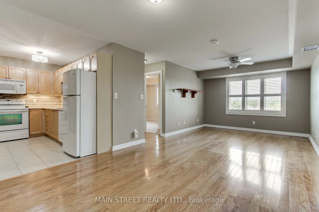 500, Mapleview, Holly, Barrie