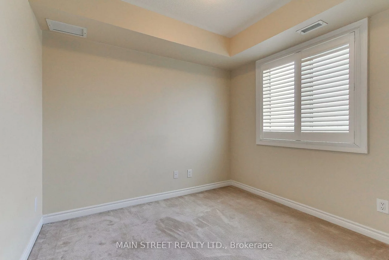 500, Mapleview, Holly, Barrie