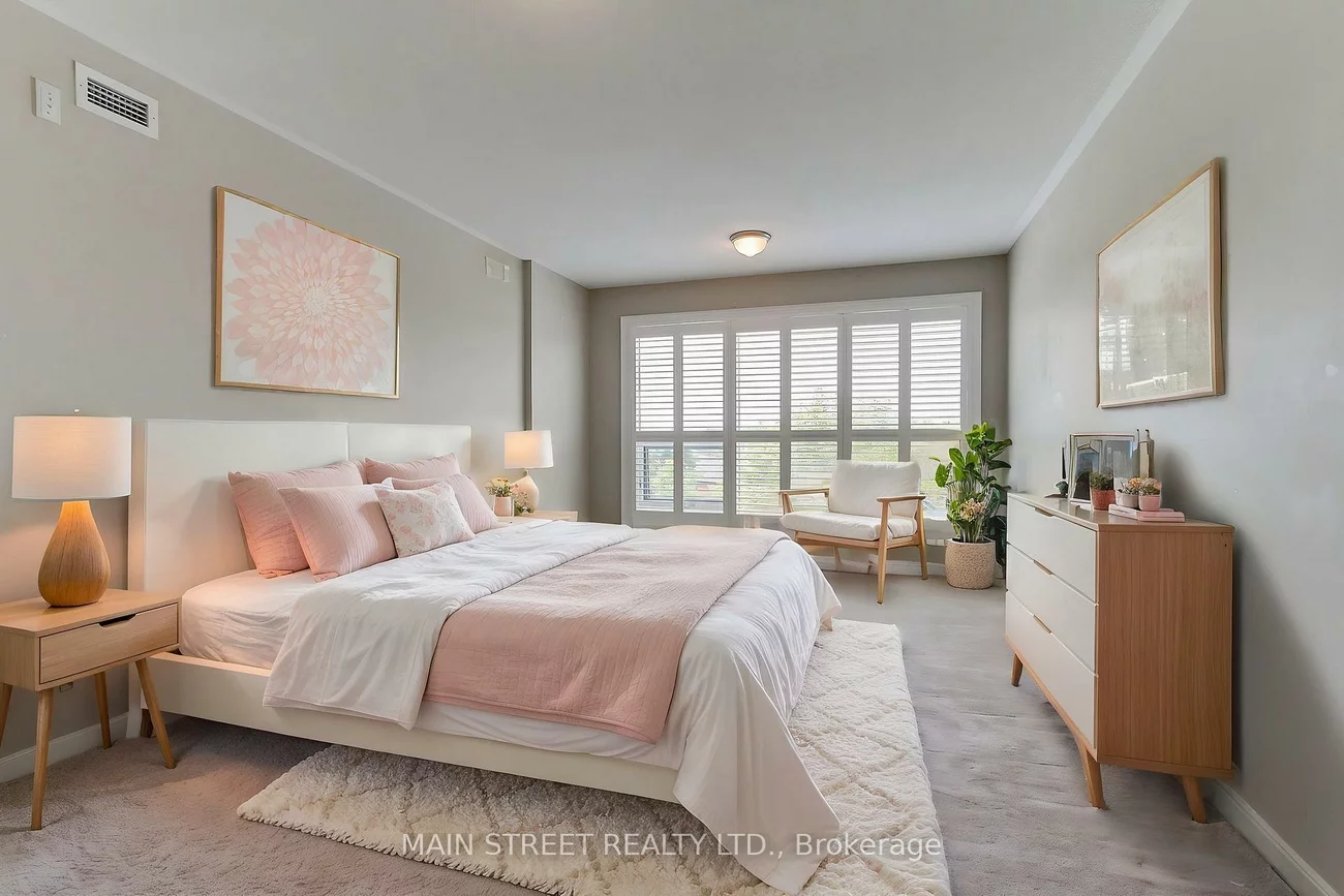 500, Mapleview, Holly, Barrie