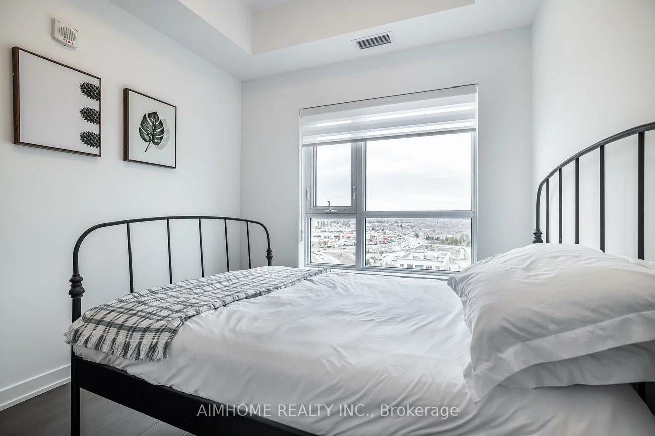 56, Lakeside, Little Lake, Barrie
