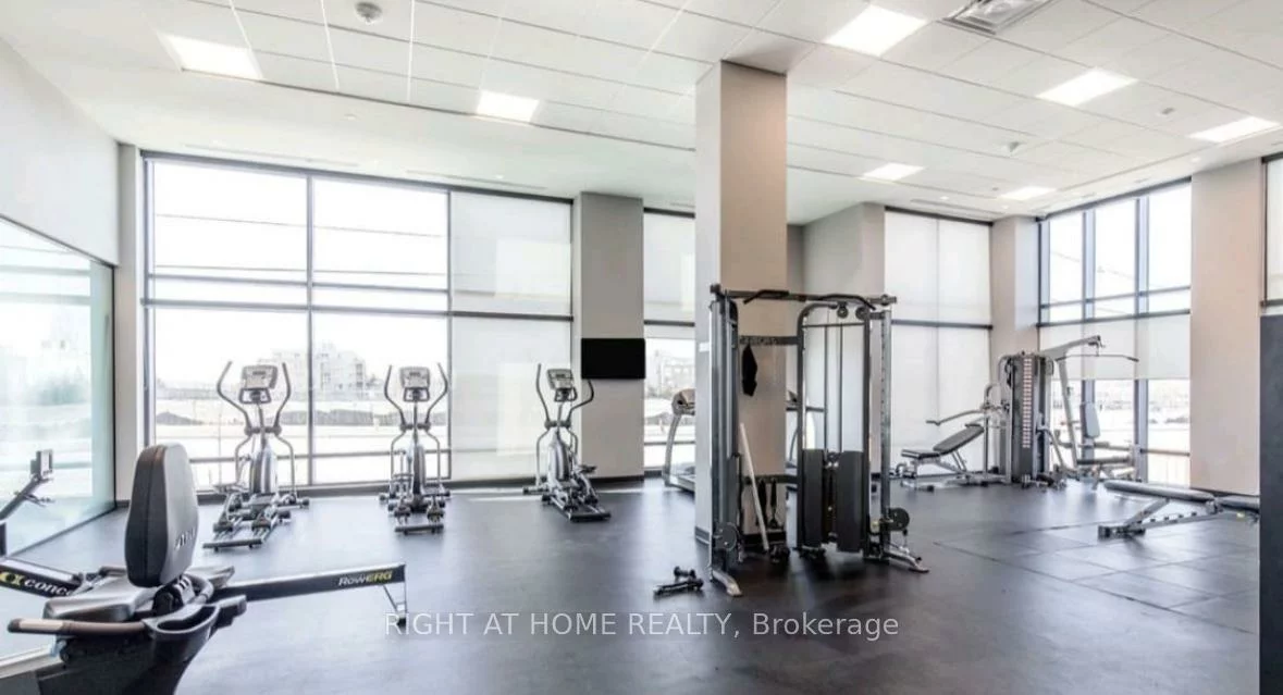 681, YONGE, Painswick South, Barrie