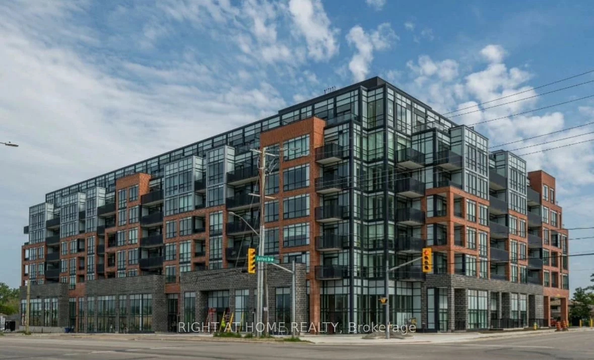 681, YONGE, Painswick South, Barrie