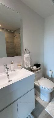 39, Mary, City Centre, Barrie