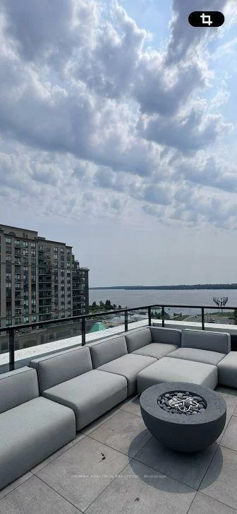 39, Mary, City Centre, Barrie