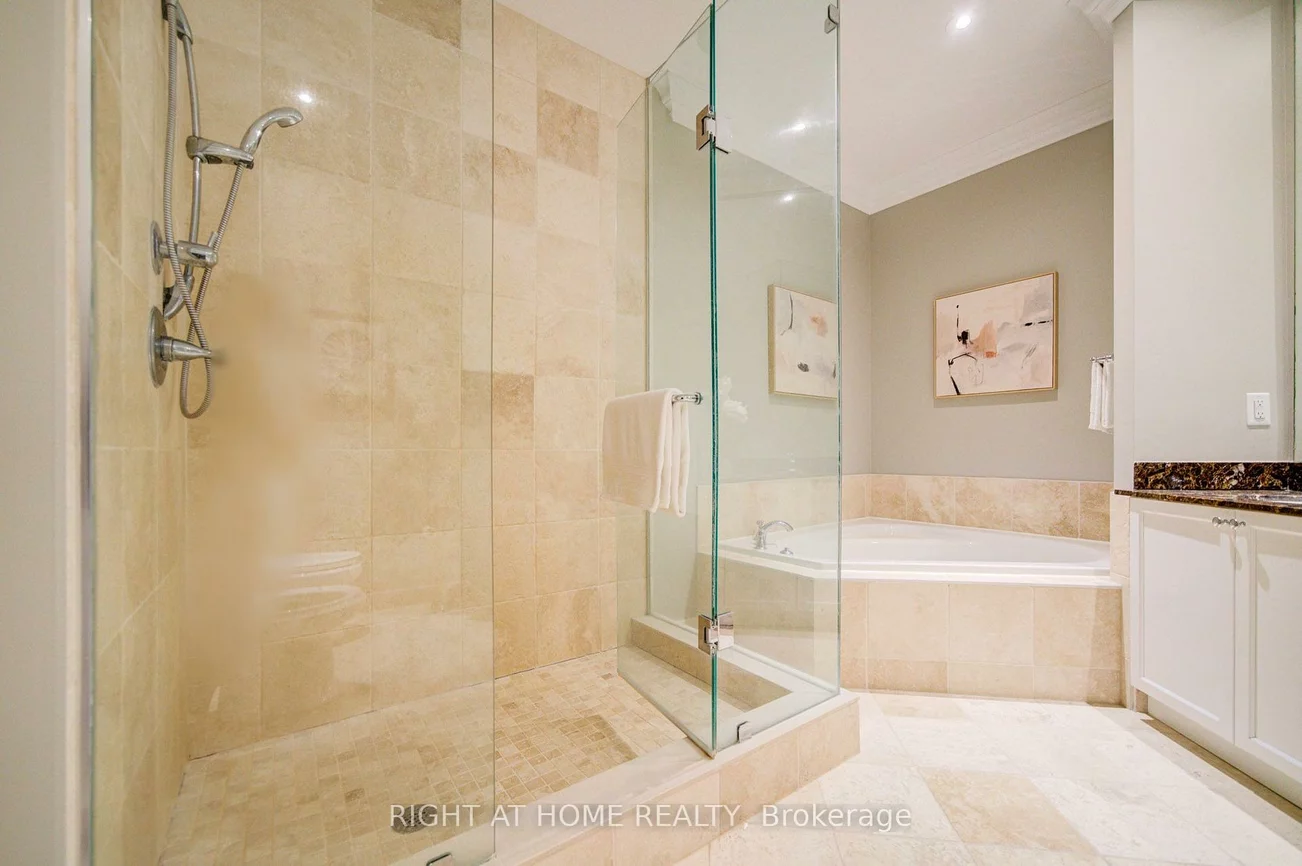 37, Ellen St, Lakeshore, Barrie