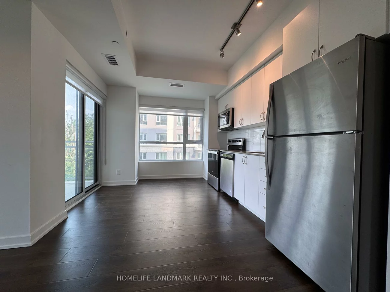 56, Lakeside, Little Lake, Barrie