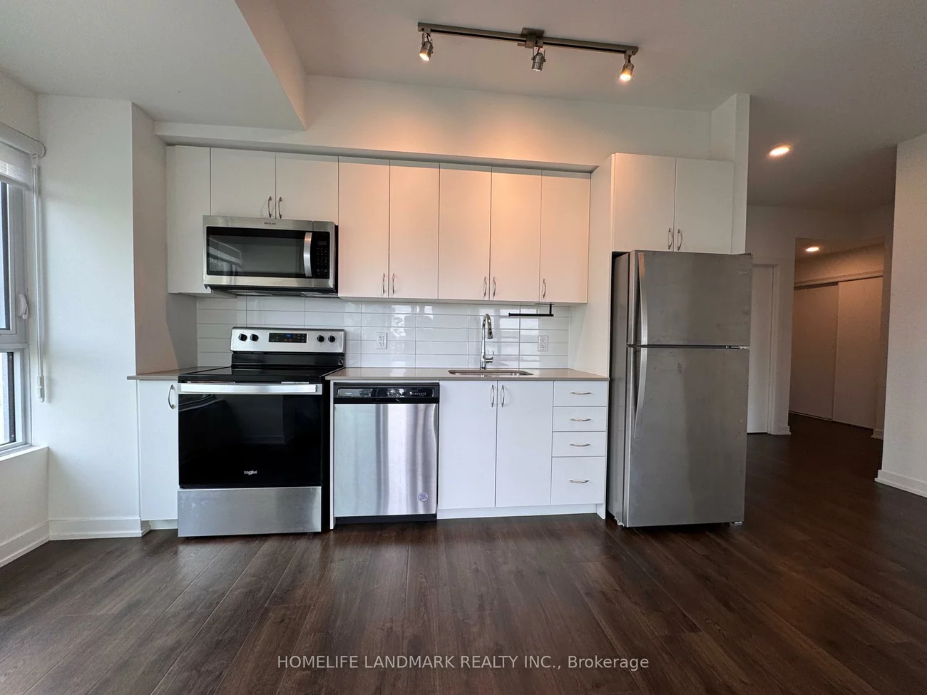 56, Lakeside, Little Lake, Barrie