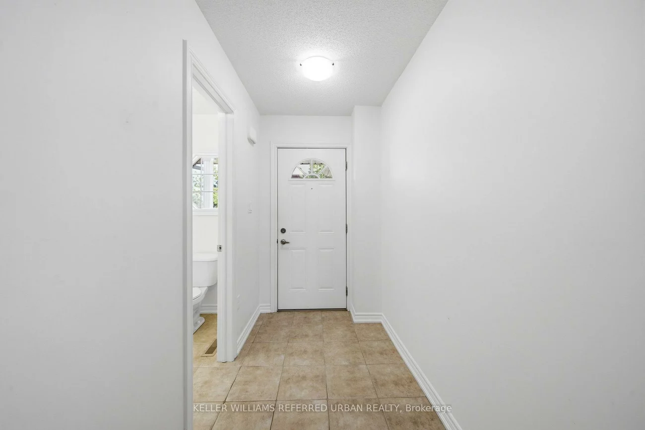 46, Southwoods, Holly, Barrie