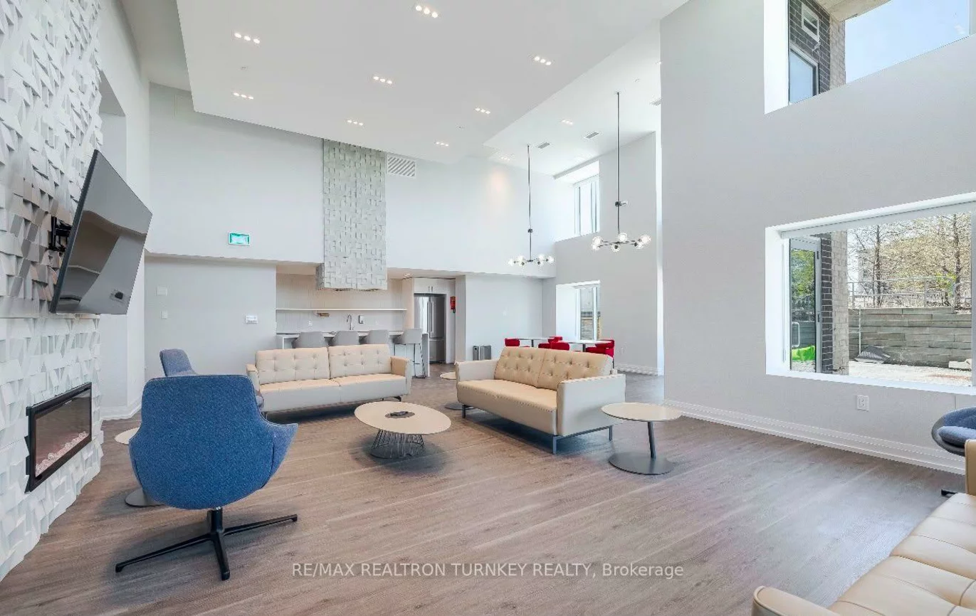 56, Lakeside, Little Lake, Barrie