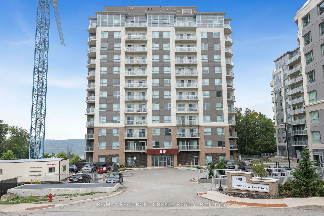 56, Lakeside, Little Lake, Barrie