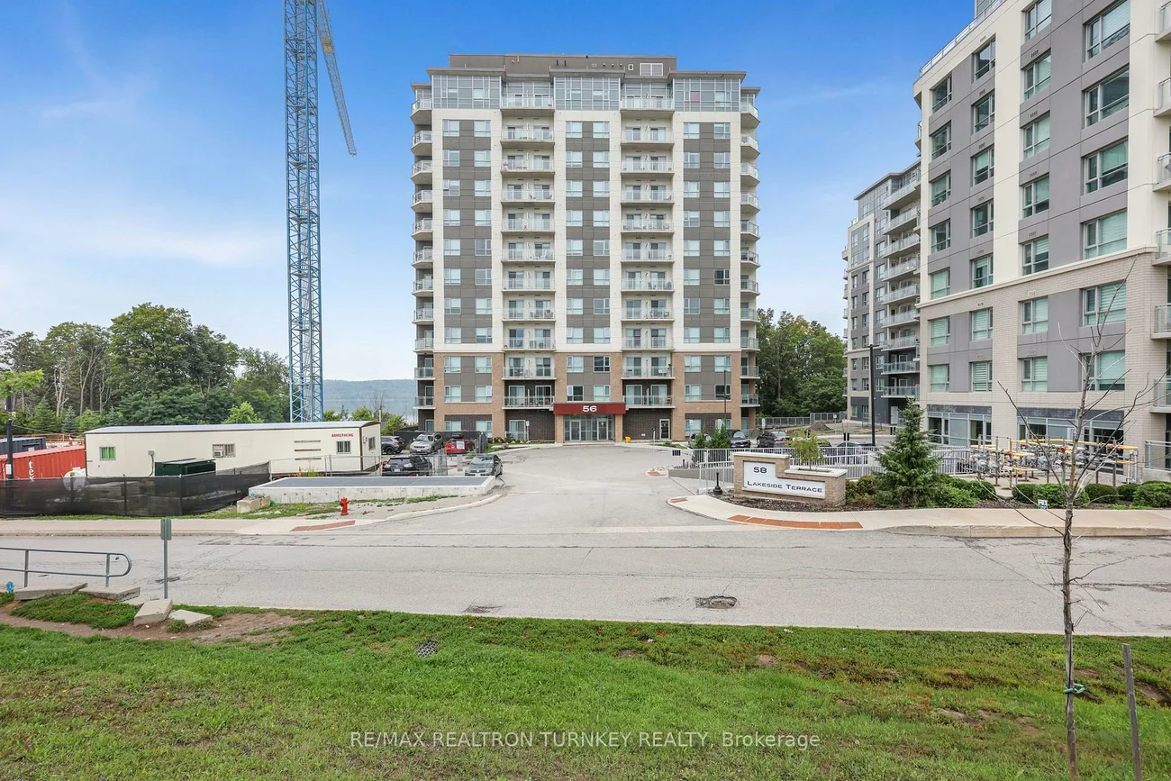 56, Lakeside, Little Lake, Barrie