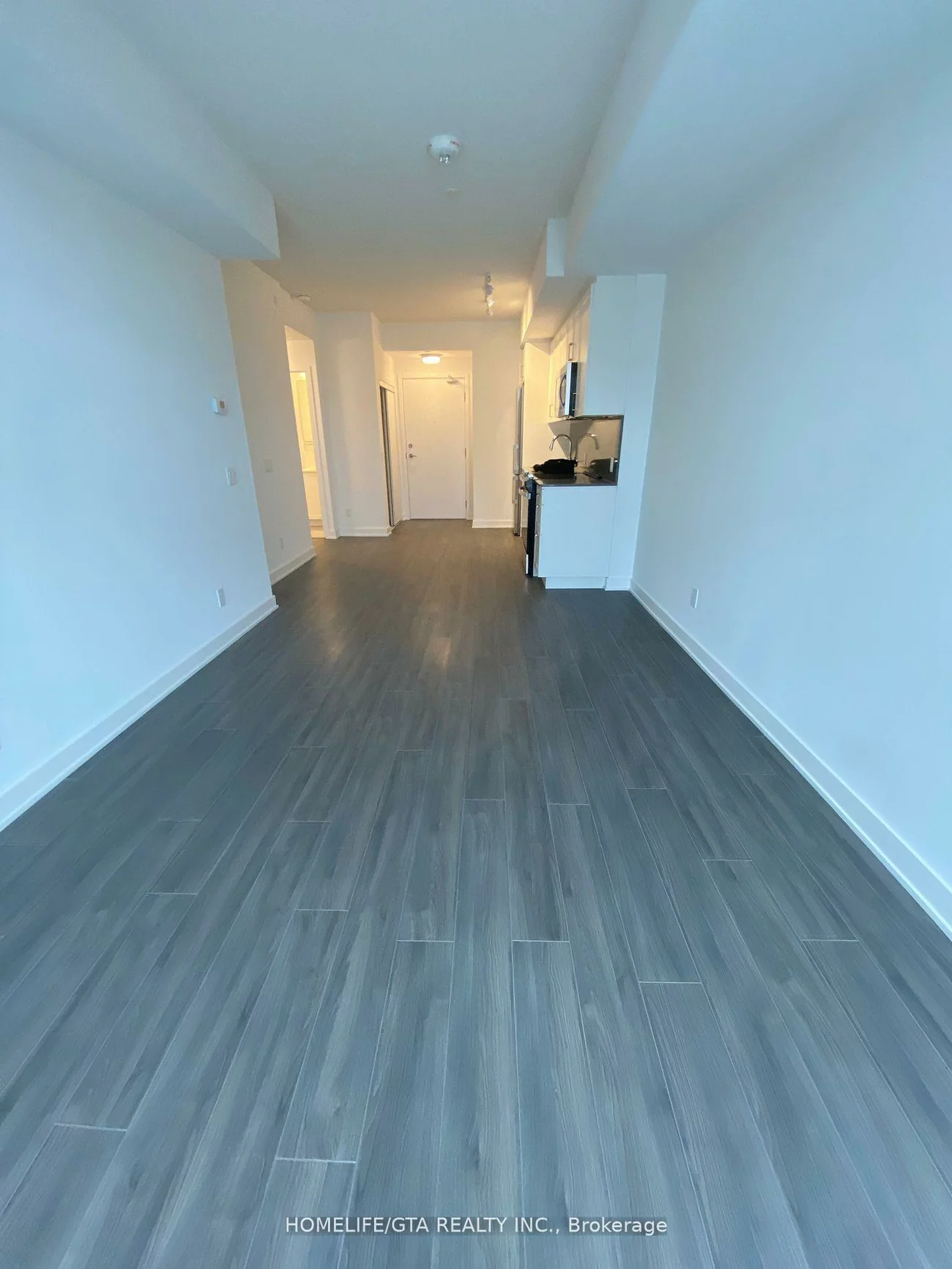 681, Yonge, Painswick South, Barrie