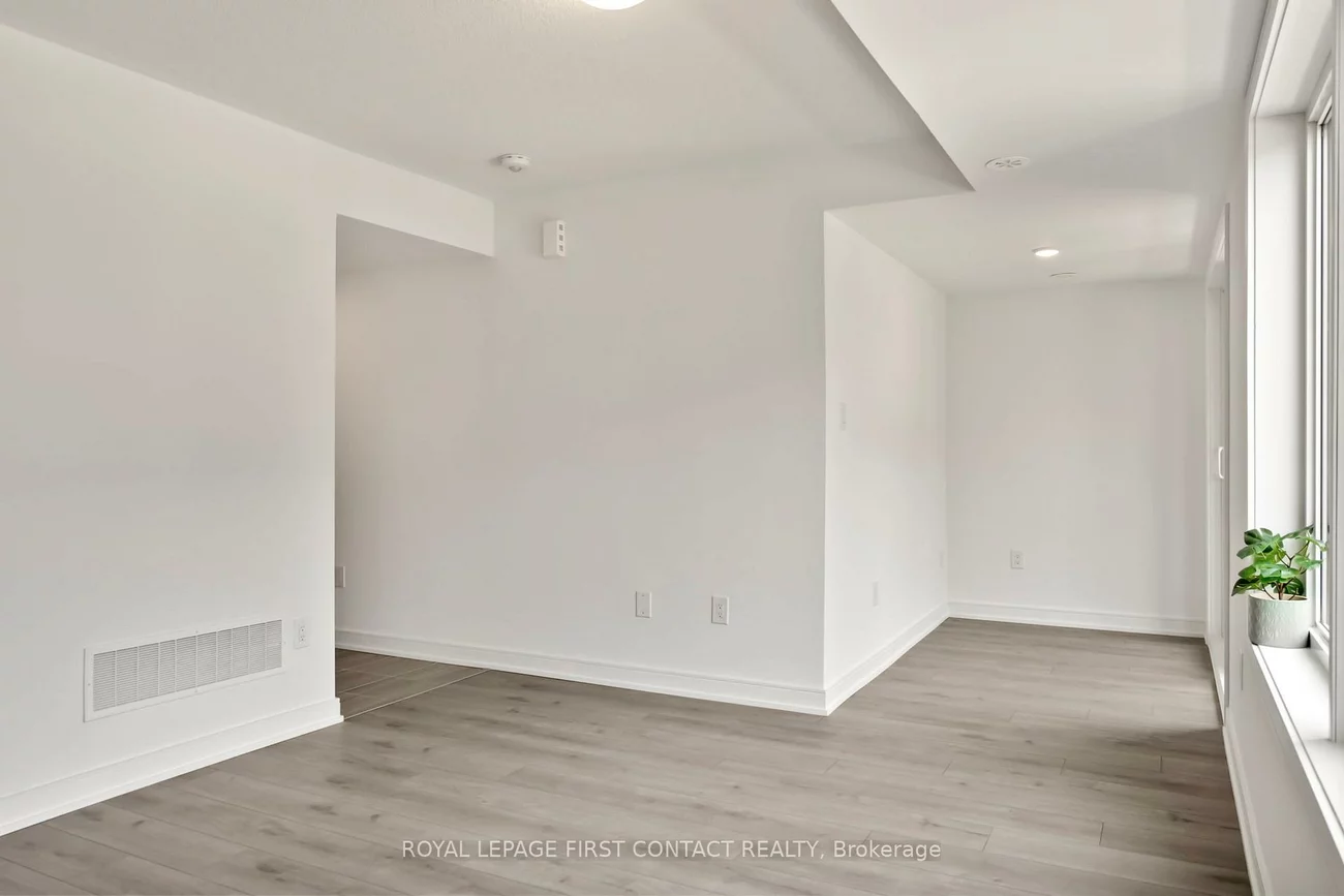 66, Appletree, Innis-Shore, Barrie